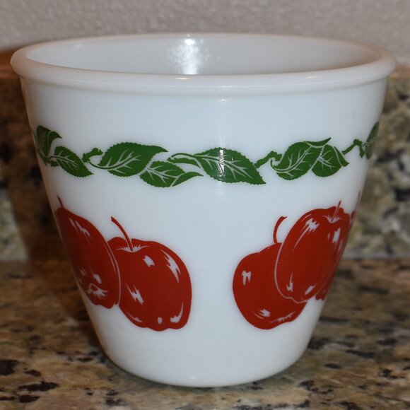Hazel-Atlas Other - Vintage Hazel Atlas Milk Glass Mixing Bowl - Apples Design
